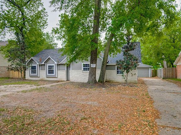 2nd image of 9818 Cantertrot Dr