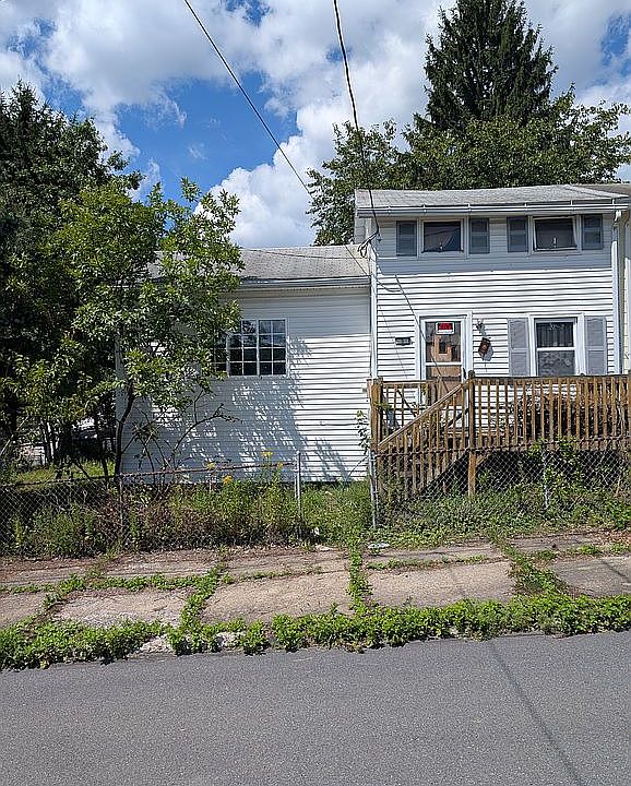 1st image of 5 W Ruddle St