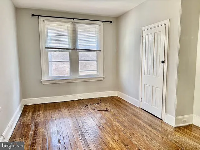2503 Carpenter St — Photo 14