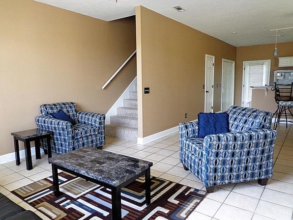 4th image of 391 Kirk Cauldy Dr