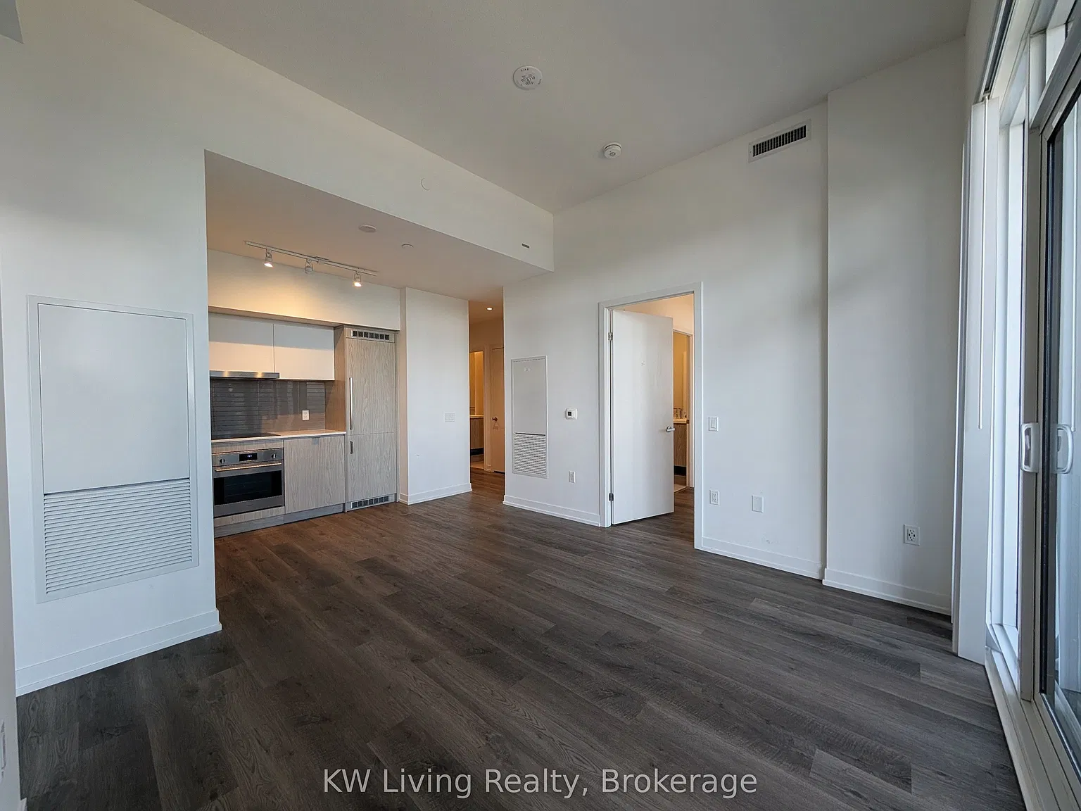 55 Cooper St — Photo 2