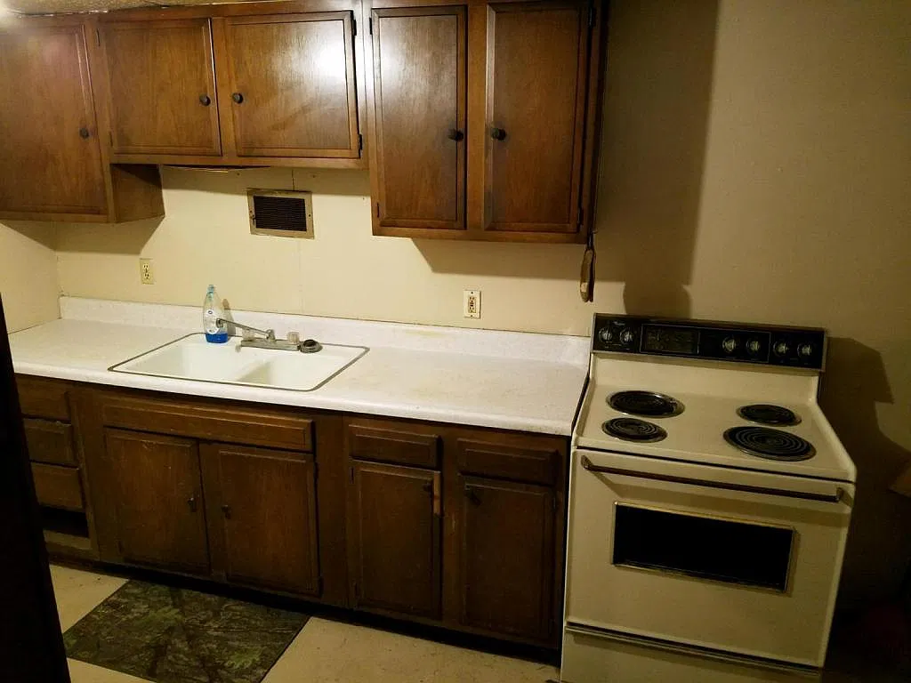 404 W Stephenson, 6 N Cherry - Apt#2 — Photo 4