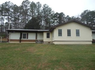 203 N Chisholm Creek Road, Lawrenceburg, TN 38464
