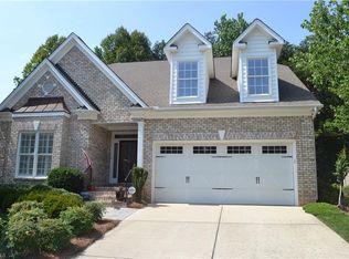 28 Willett Way, Greensboro, NC 27408