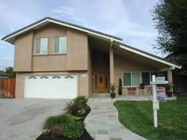 2411 Skylark Way, Pleasanton, CA 94566