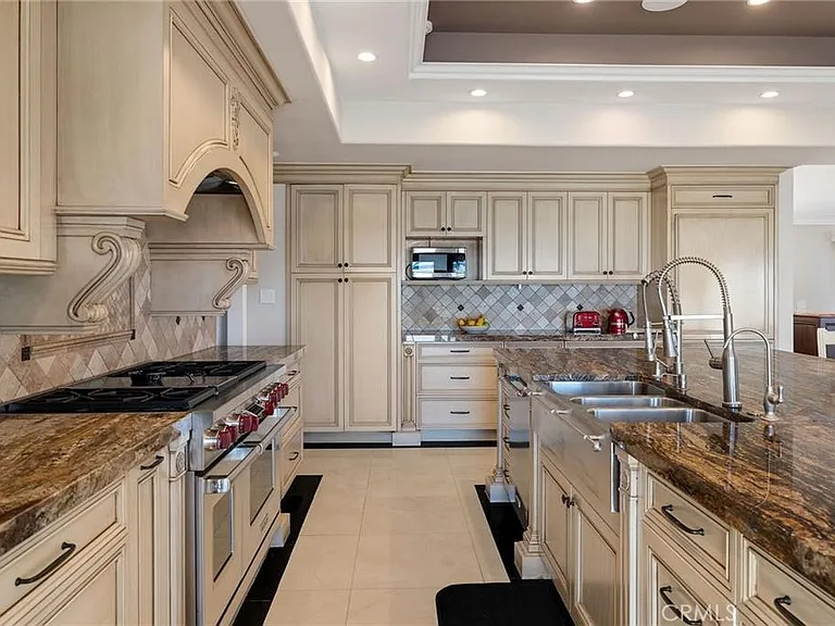 21 Coveview Dr — Photo 33