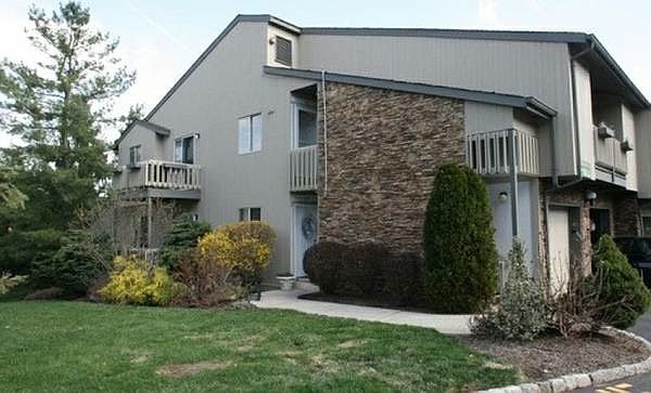 1st image of 42 Kayser Ln