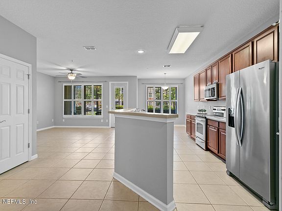 4th image of 13364 BEACH Boulevard #303