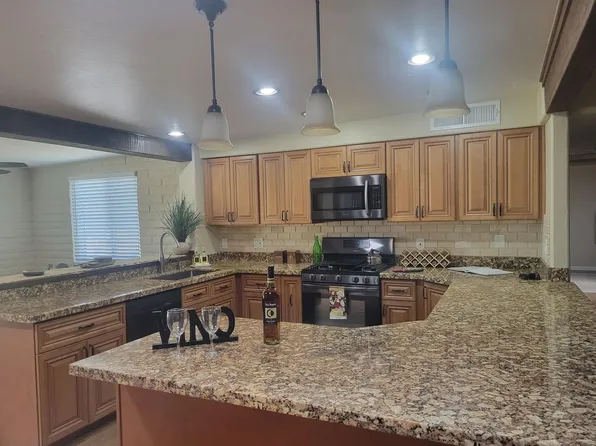 1040 W Calle Concordia, Oro Valley, AZ 85704
