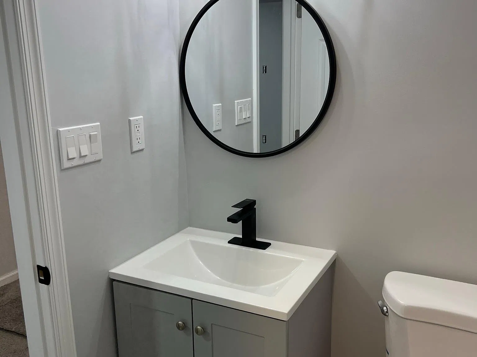 4146 Silver Park Ter — Photo 1