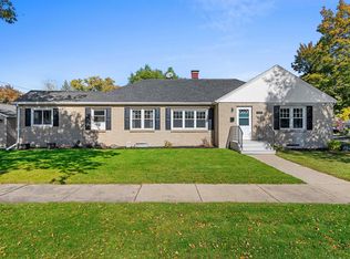 1132 Minahan St, Green Bay, WI 54303