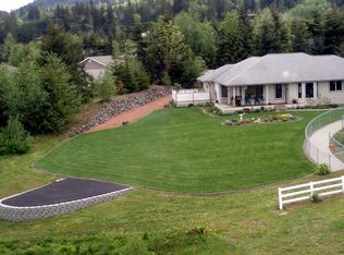 711 Diamond Vista Dr, Port Angeles, WA 98363