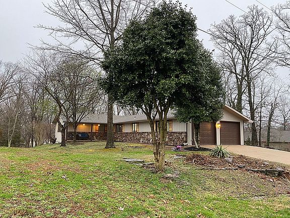 5th image of 3 Taunton Ln