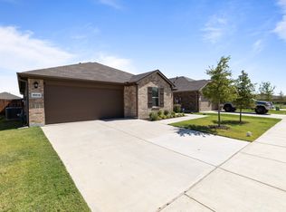 16612 Portage St, Justin, TX 76247