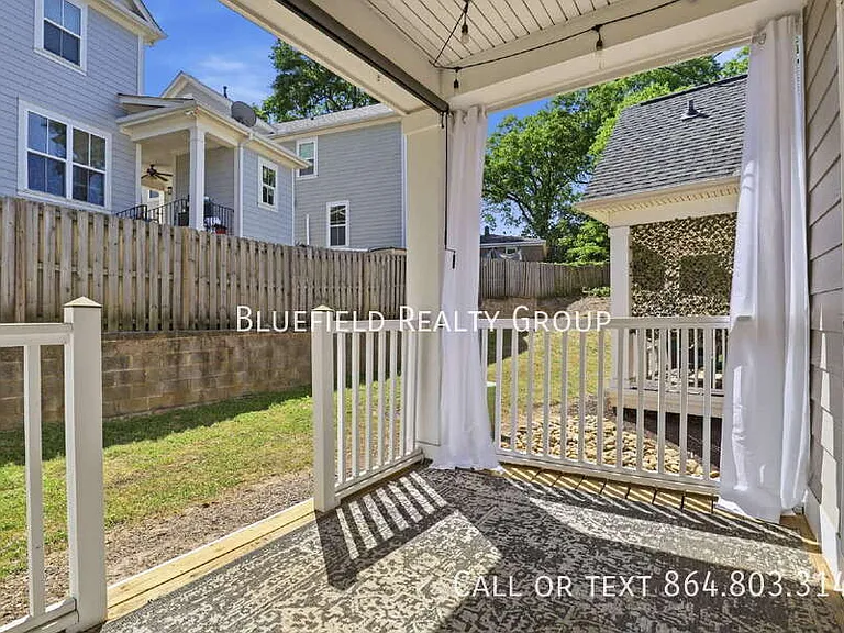 1 Edge Ct #B — Photo 30