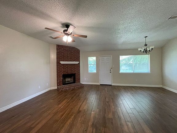 2nd image of 5201 Morning Glen Ln