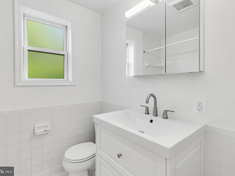 6514 Ivy Hill Dr — Photo 16