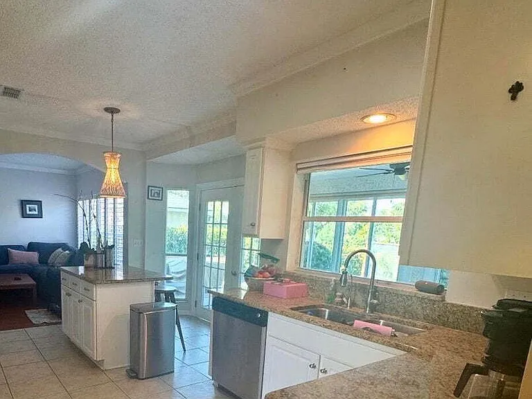 149 Coastal Oak Cir — Photo 5