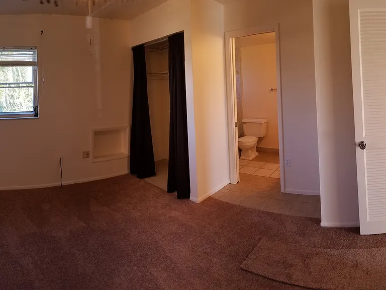 2915 Lexington St #19 — Photo 8