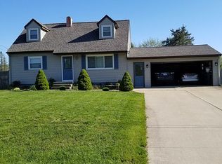 1712 Joan Ct, Dorr, MI