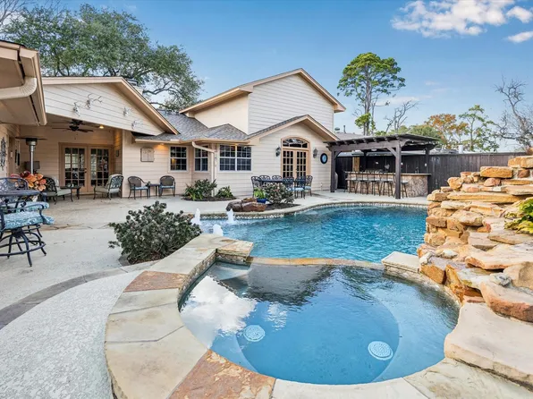 1502 Adkins Rd, Houston, TX 77055