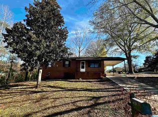 633 Guano Rd, Roanoke, AL 36274