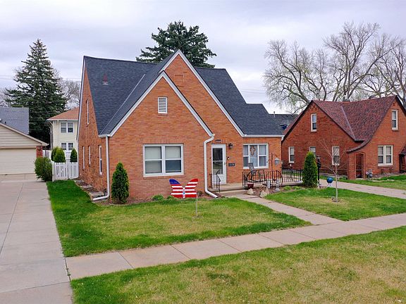 2nd image of 1134 N Denver Ave