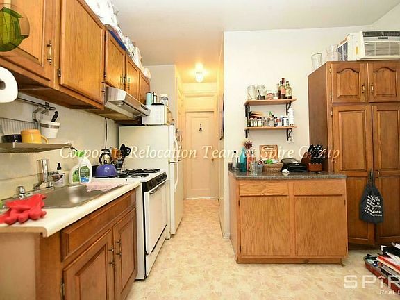 3rd image of 32-32 34th St #4A