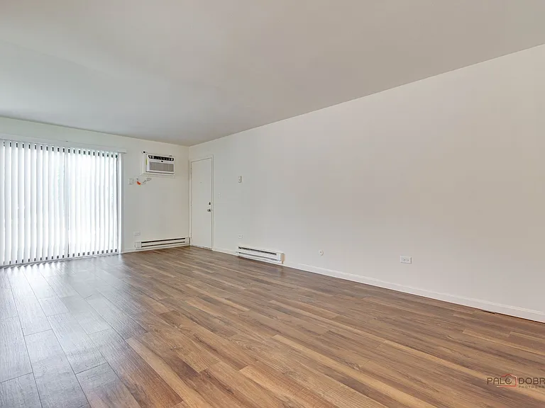 Hawthorne Glen Apartments — Photo 18