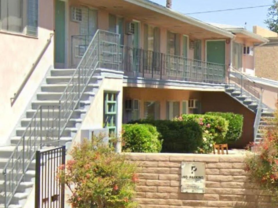 44126 Beech Ave Lancaster CA Zillow