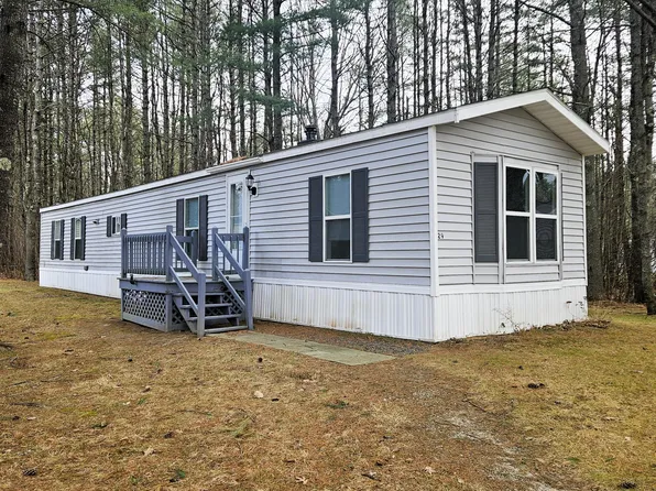 29 Parkwood Drive, Randolph, ME 04346