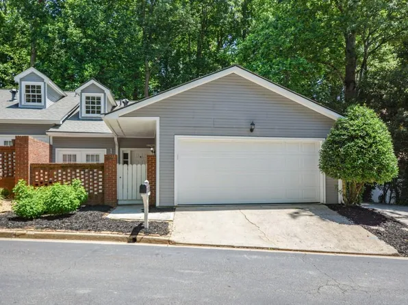 2992 Crosswycke Forest Dr, Atlanta, GA 30319