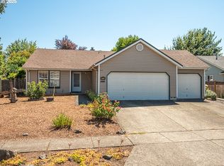 972 S 3rd Ct, Cornelius, OR 97113