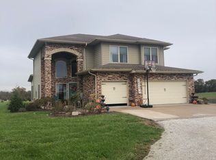 16905 B Hwy, Boonville, MO 65233