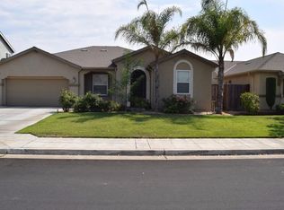 5155 W Carmen Ave, Fresno, CA