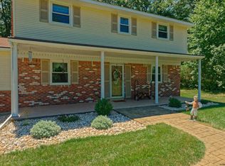 22 Garrison Ln, Ballston Lake, NY 12019