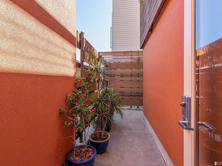 101 Avocet Way — Photo 34