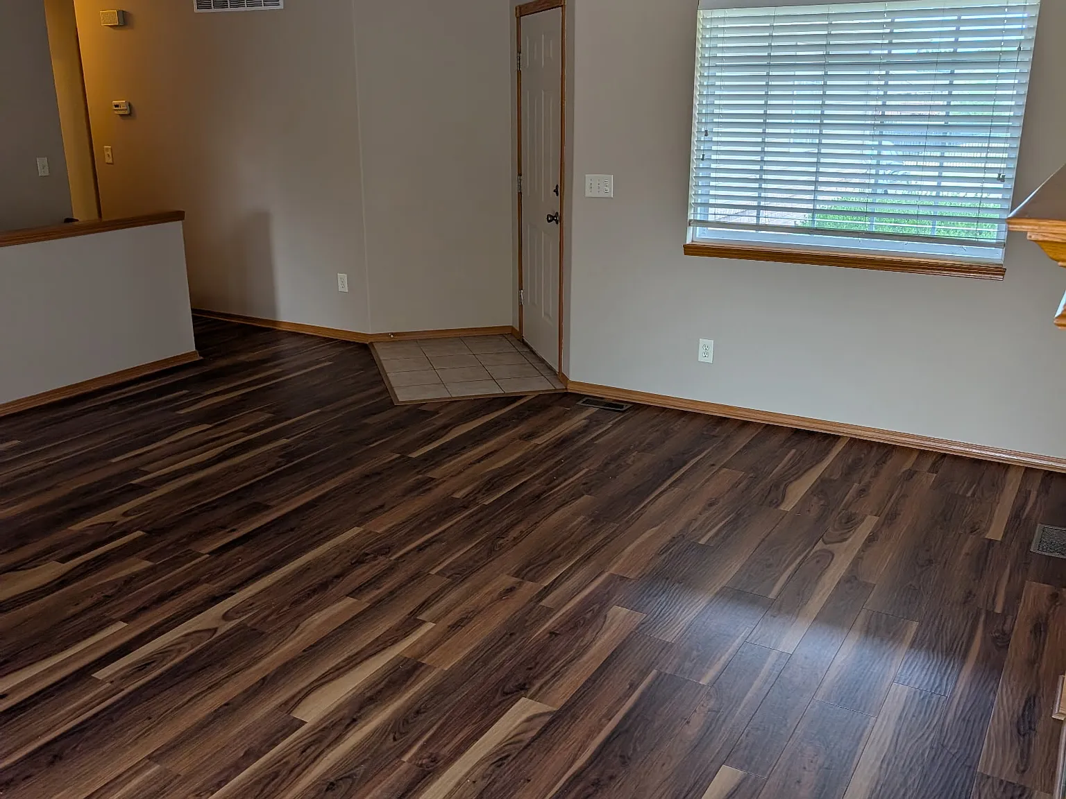 3 bed, 2080 sqft, $1,600 — Photo 4