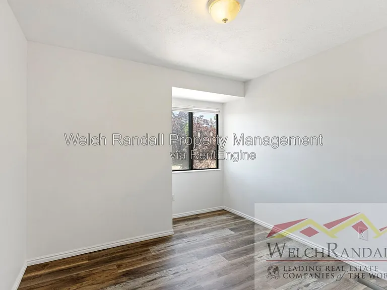 460 W 100 N — Photo 9