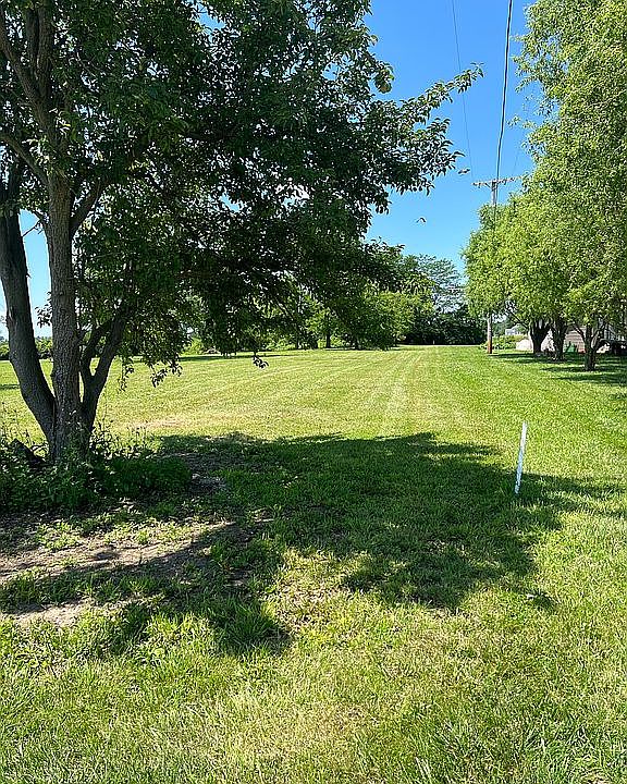 North property line 