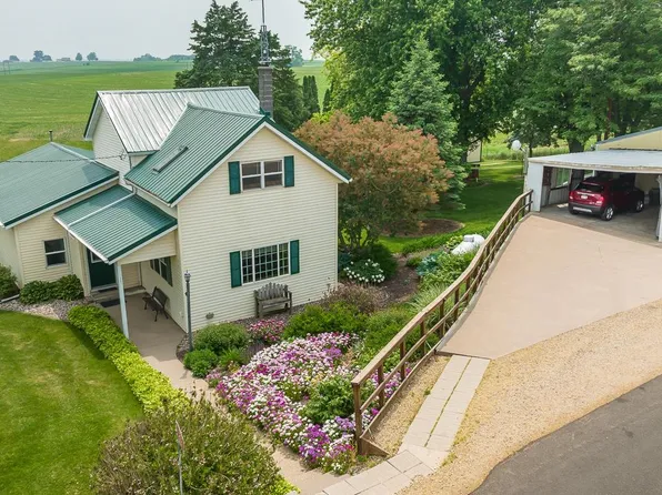 3203 County Road O Rd, Platteville, WI 53818