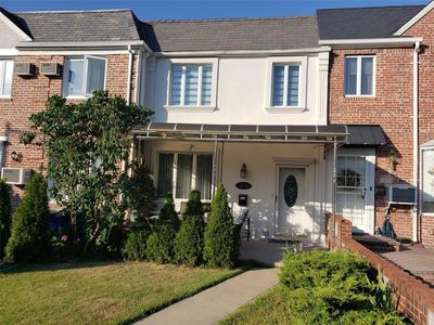 62-35 81st Street, Middle Village, NY, 11379