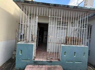 23 Calle Quinones, Manati, PR 00674