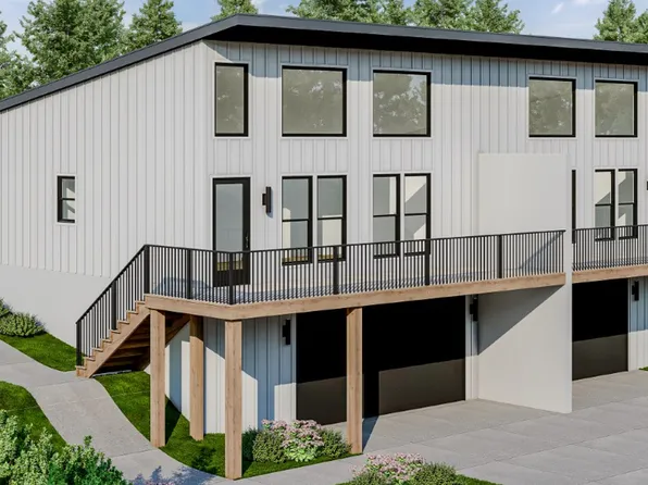 3064 SW Villa West Dr #1, Topeka, KS 66614