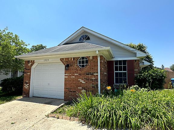 2nd image of 1929 Aborfield Ct