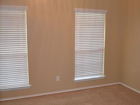 4th image of 5306 Holly Oak Ln
