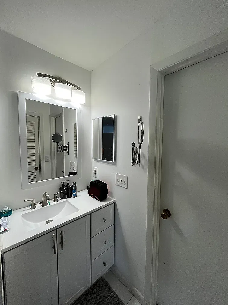 Building Photo - 3036 S Semoran Blvd #3