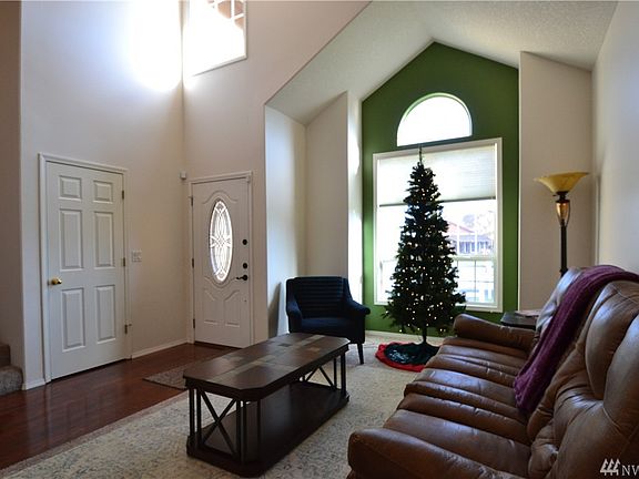 4th image of 9712 NE 130th Ct