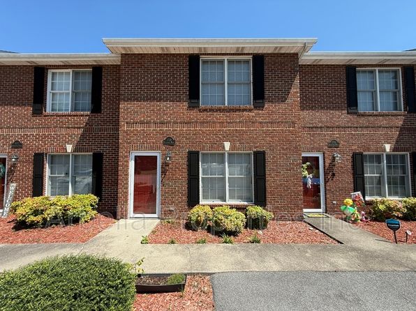 1735 Blakewood Ct
