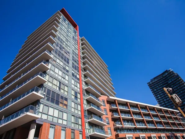 50 Bruyeres Mews #1613, Toronto, ON M5V 0H8